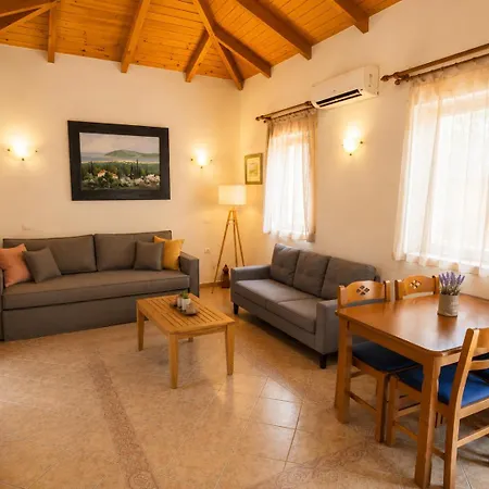 Delphinus Nefeli Apartment